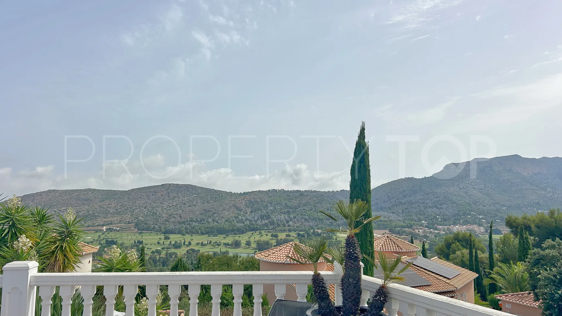 For sale villa with 5 bedrooms in La Sella Golf