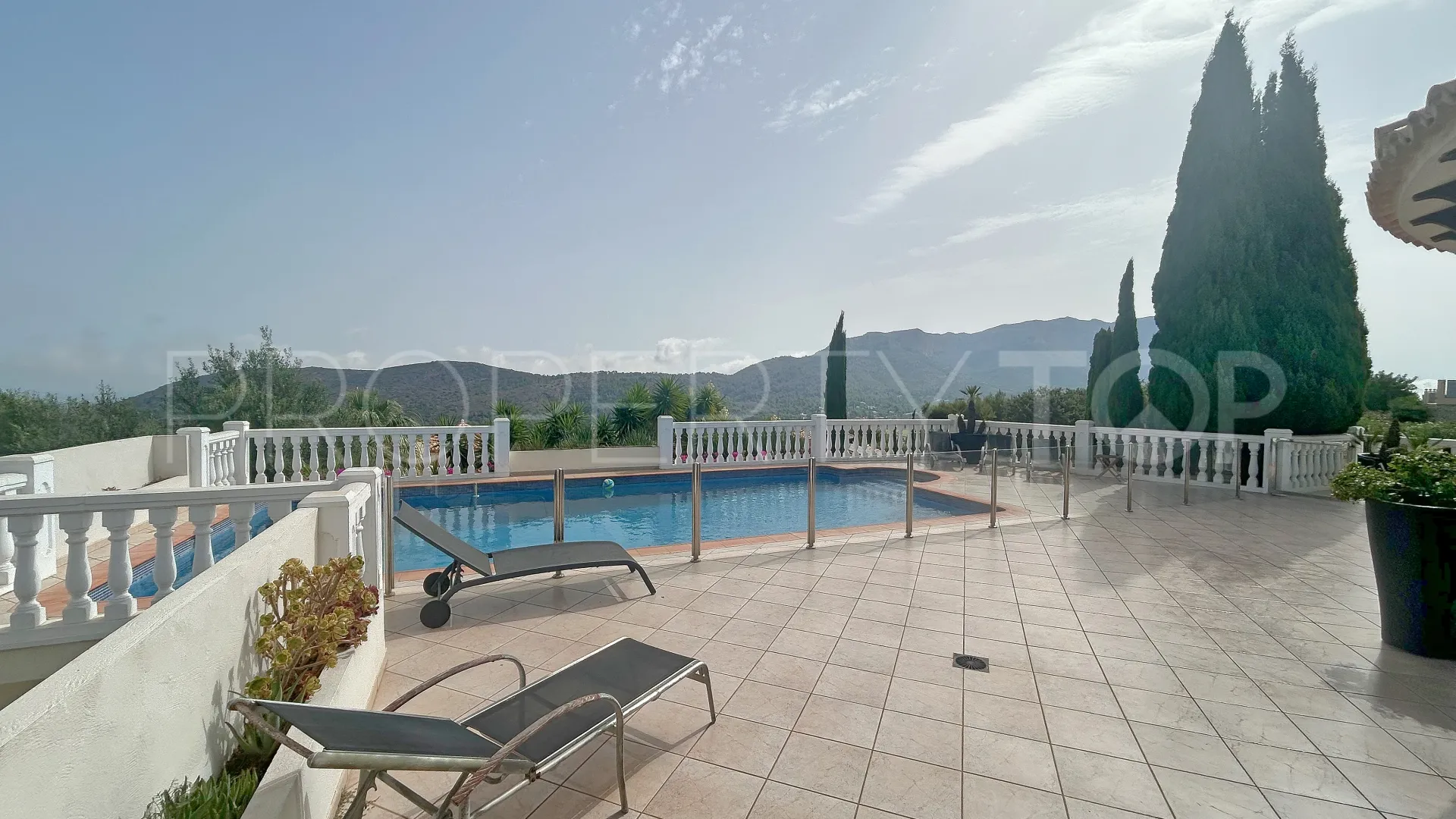 For sale villa with 5 bedrooms in La Sella Golf