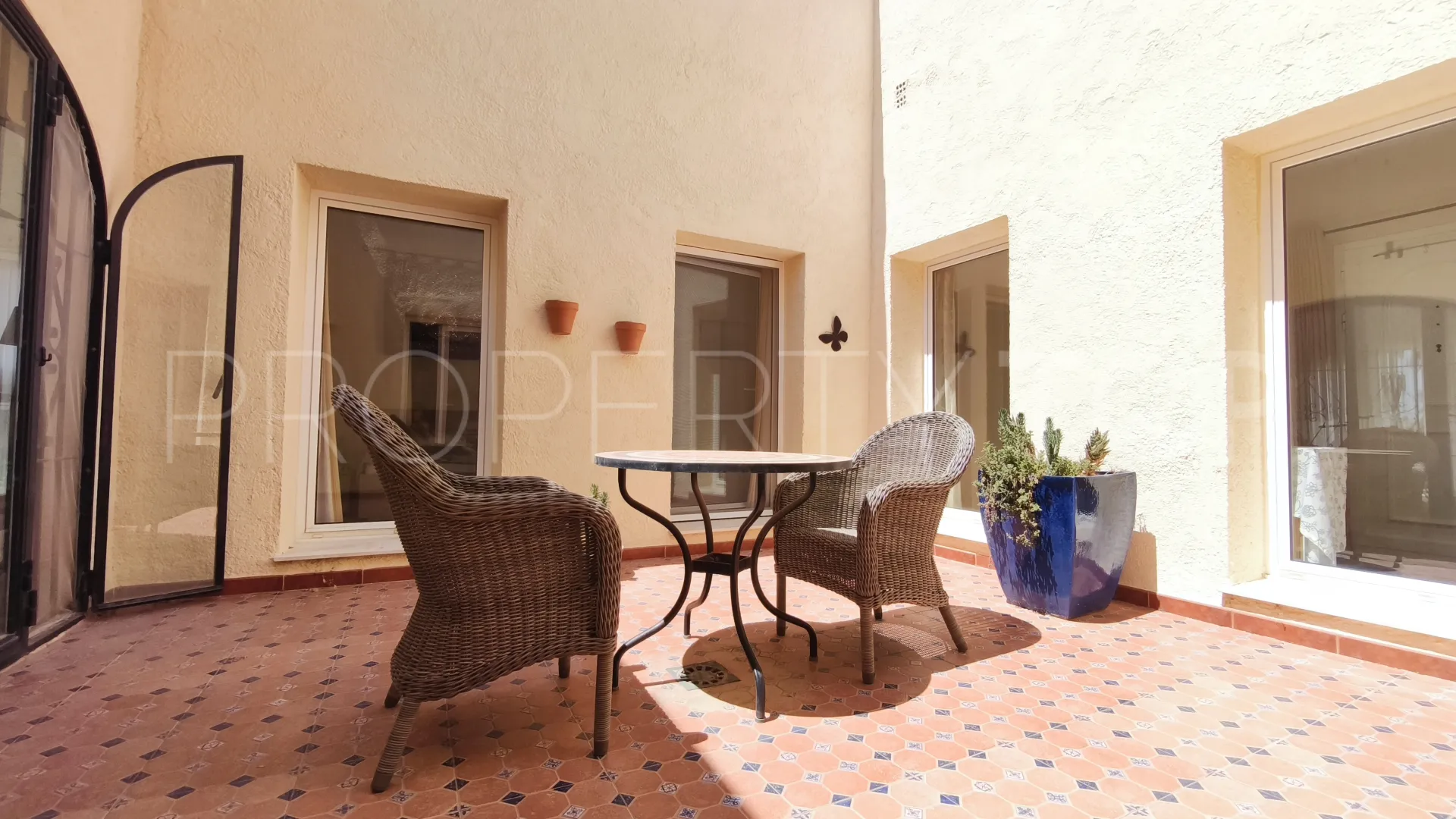 Se vende villa en Cumbre del Sol con 3 dormitorios