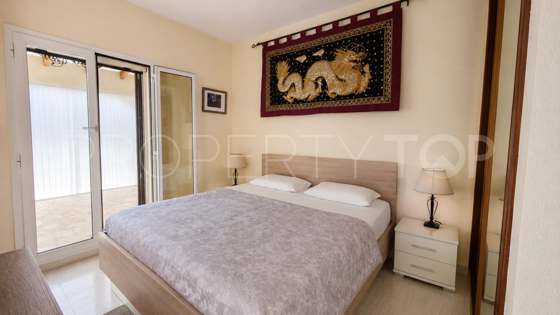 Se vende villa en Cumbre del Sol con 3 dormitorios