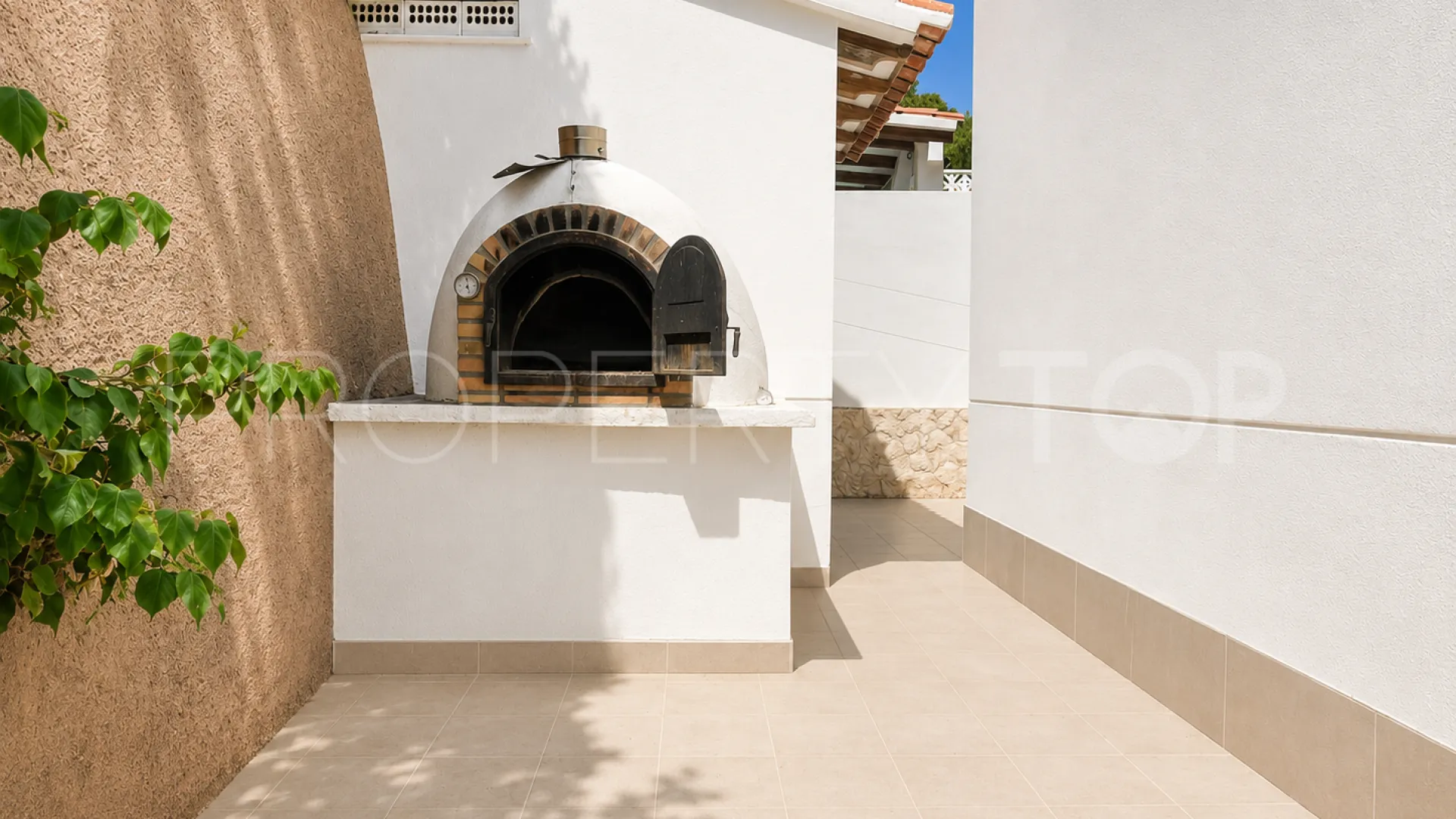 Villa a la venta en Marxuquera con 3 dormitorios