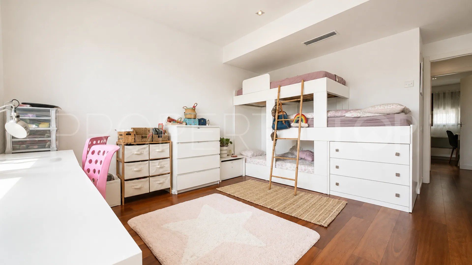 Villa a la venta en Marxuquera con 3 dormitorios