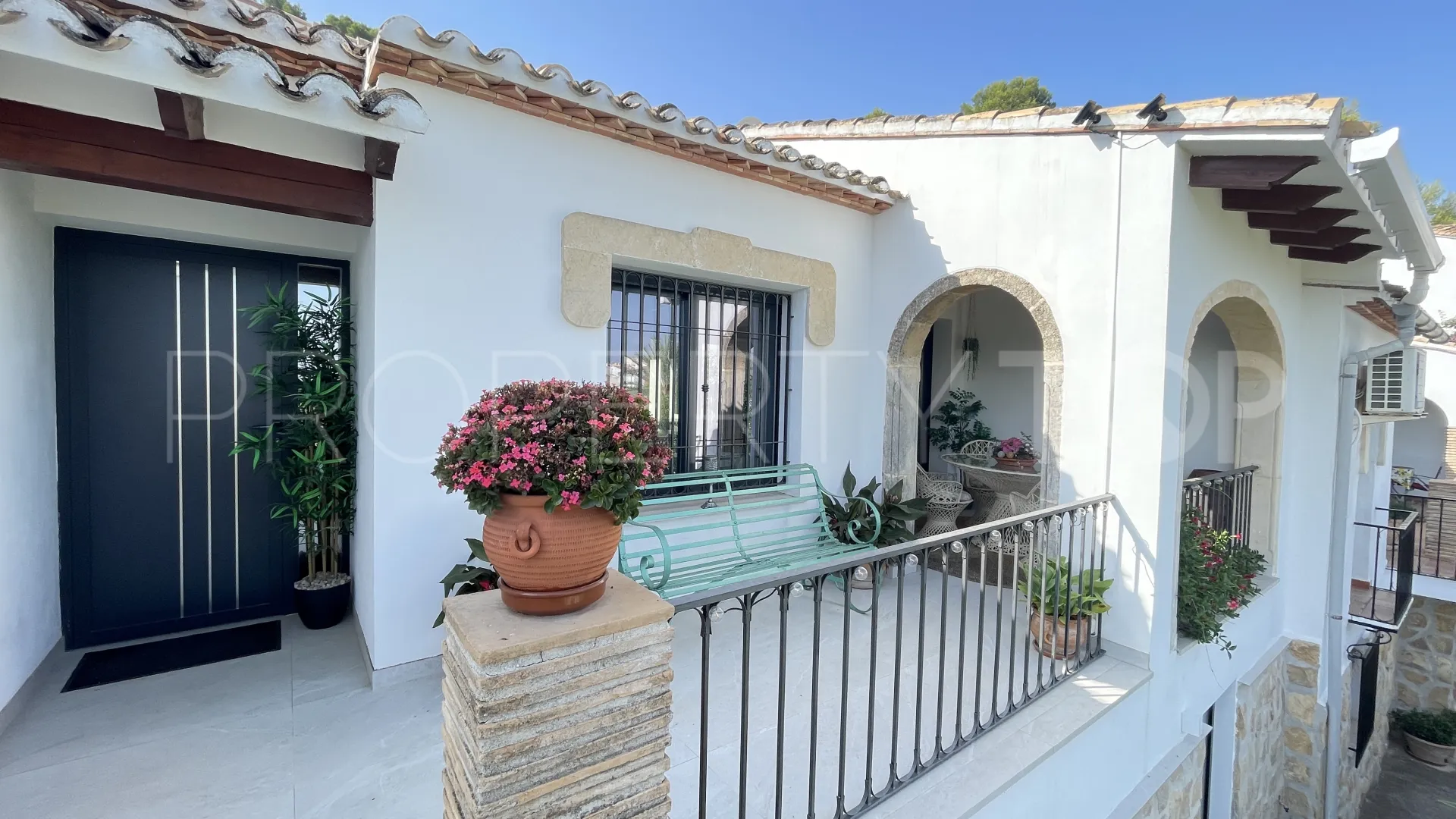 For sale villa in Benidoleig