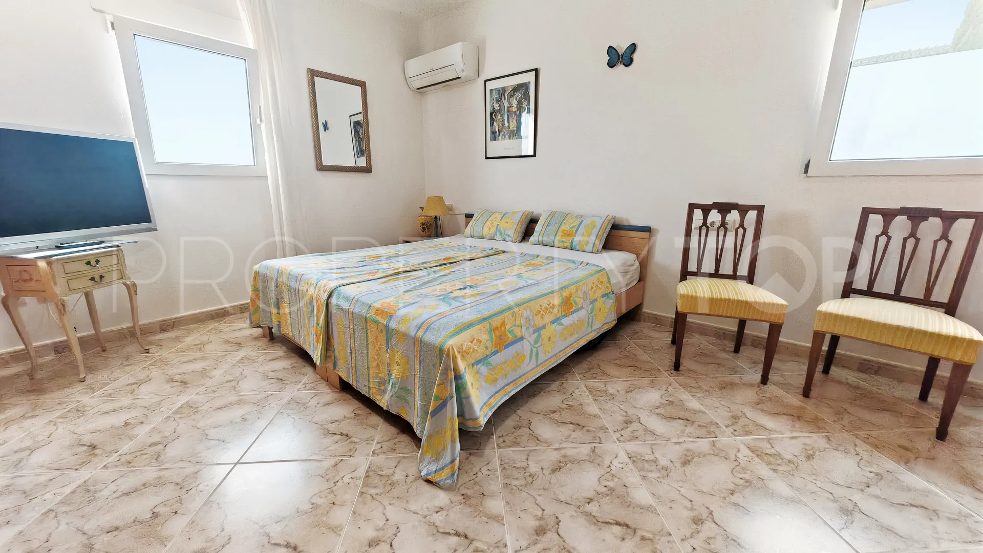 For sale Jávea villa with 2 bedrooms