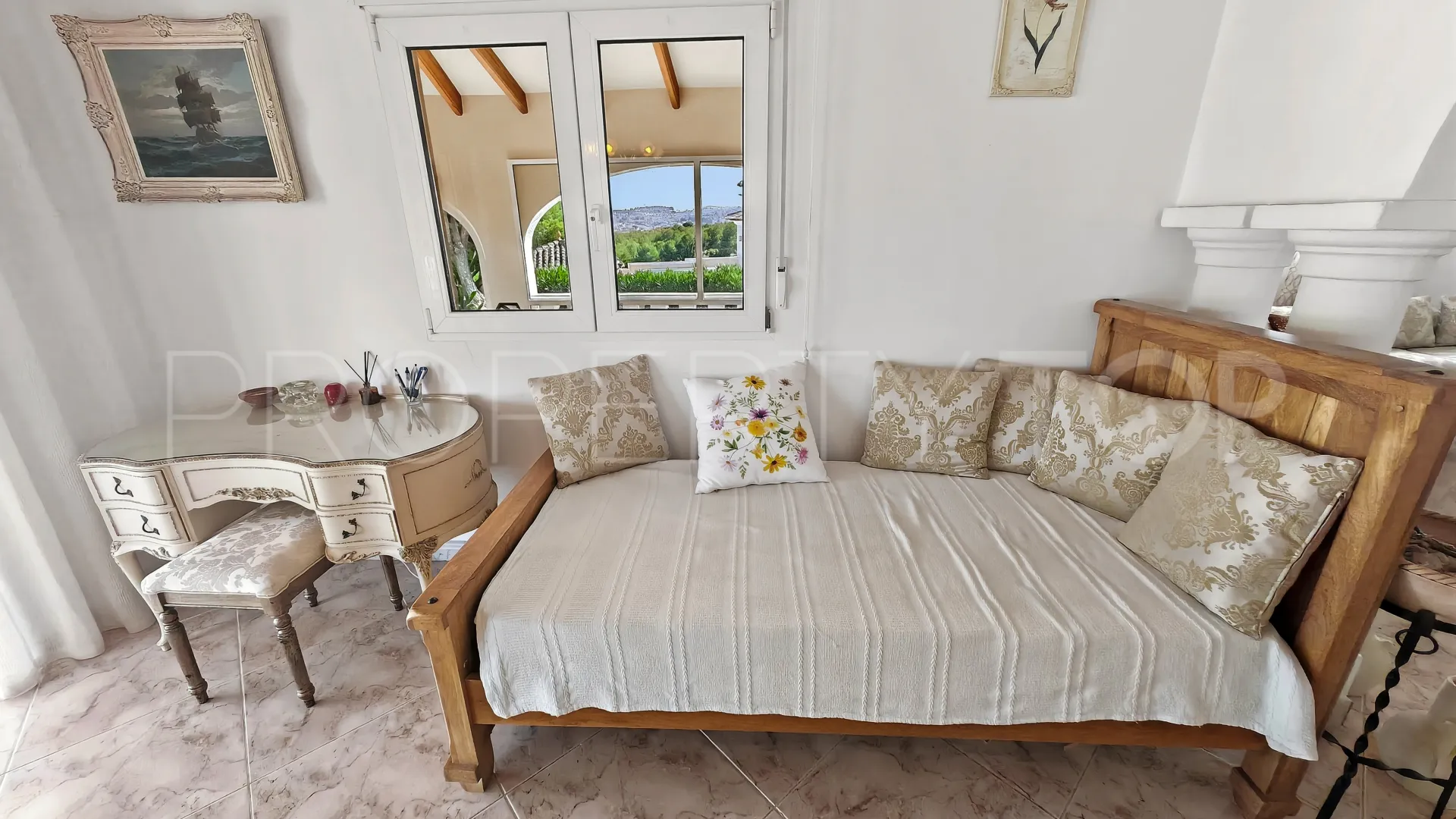 For sale Jávea villa with 2 bedrooms