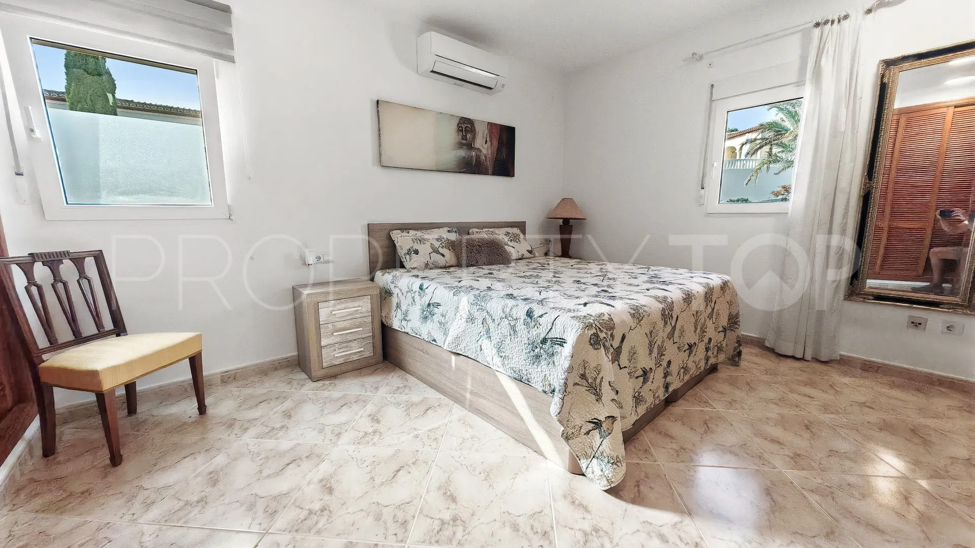 For sale Jávea villa with 2 bedrooms