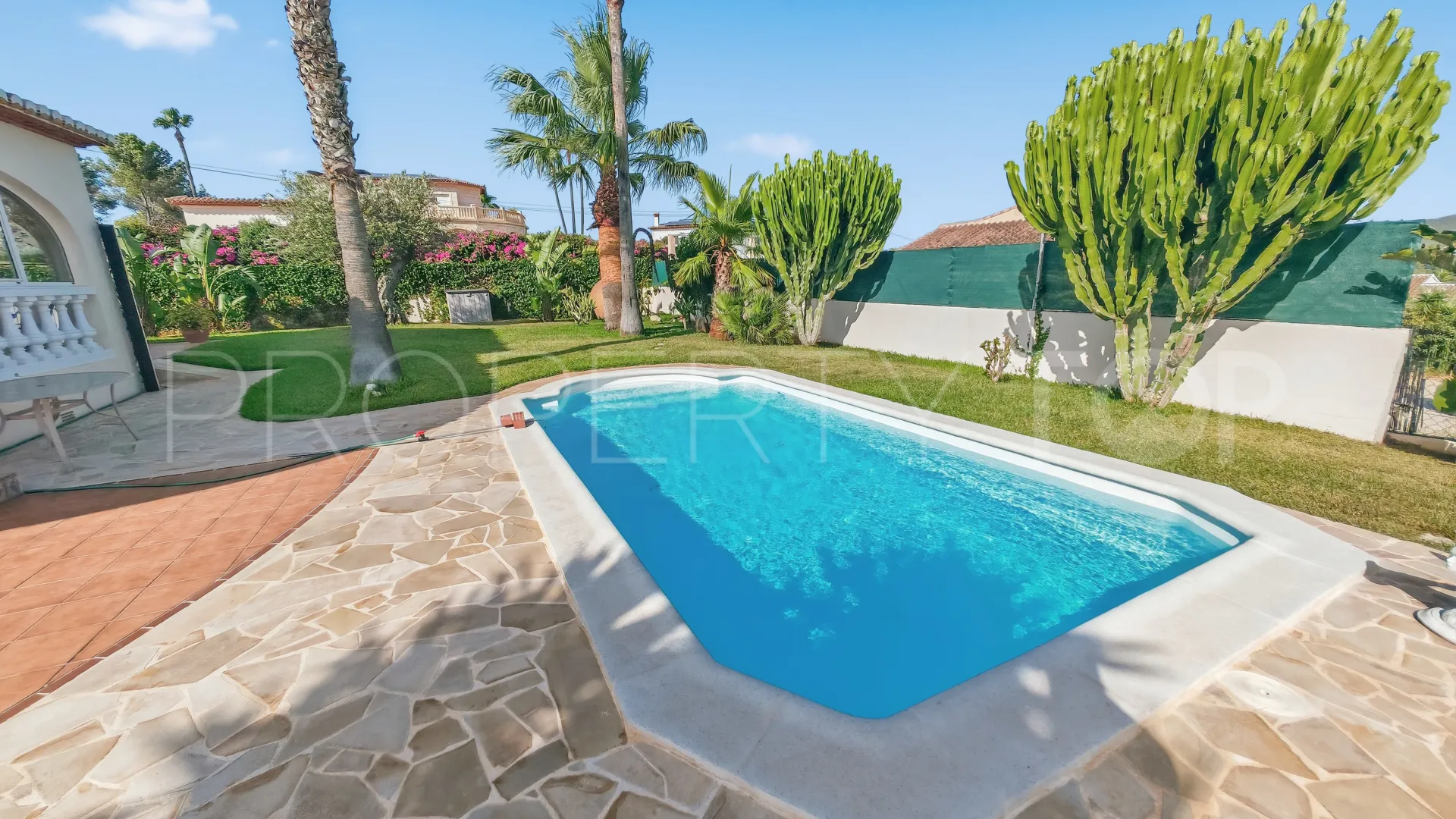 For sale Jávea villa with 2 bedrooms