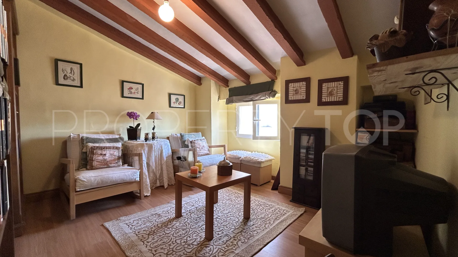 Adosado en venta en Parcent con 6 dormitorios