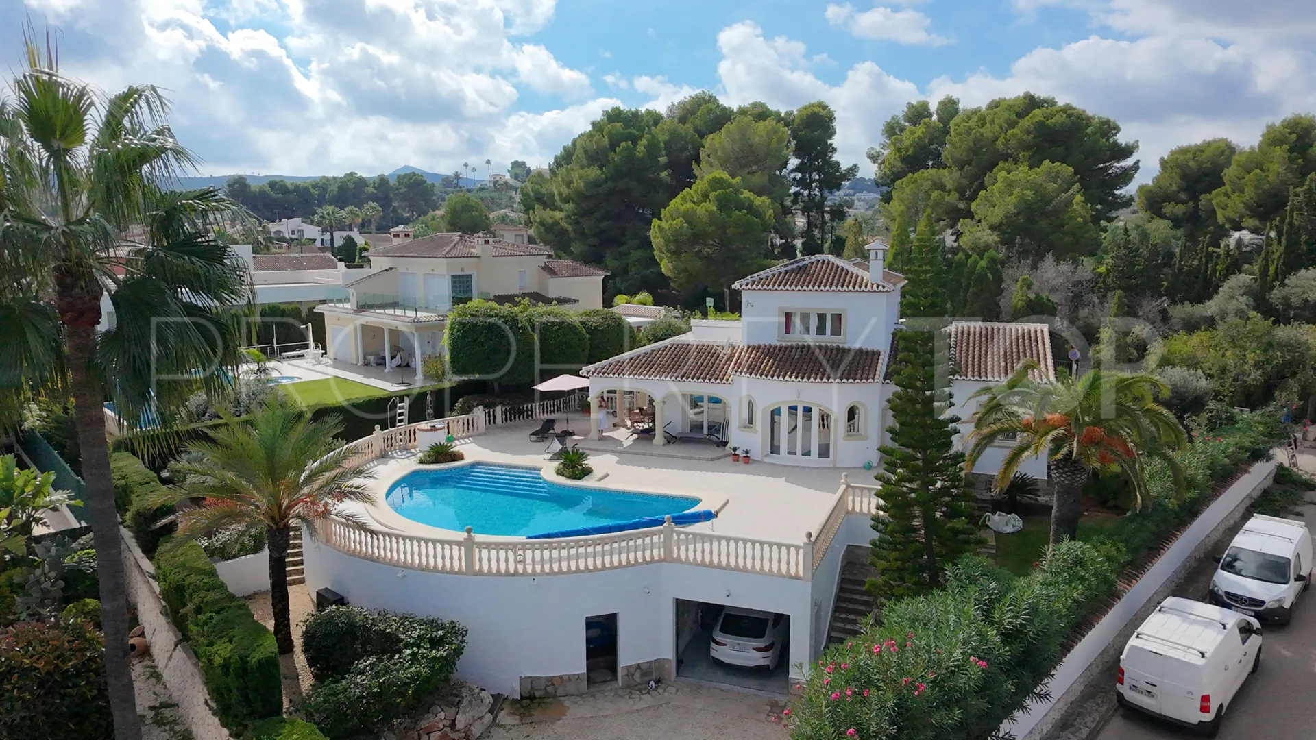 Buy villa with 3 bedrooms in Jávea
