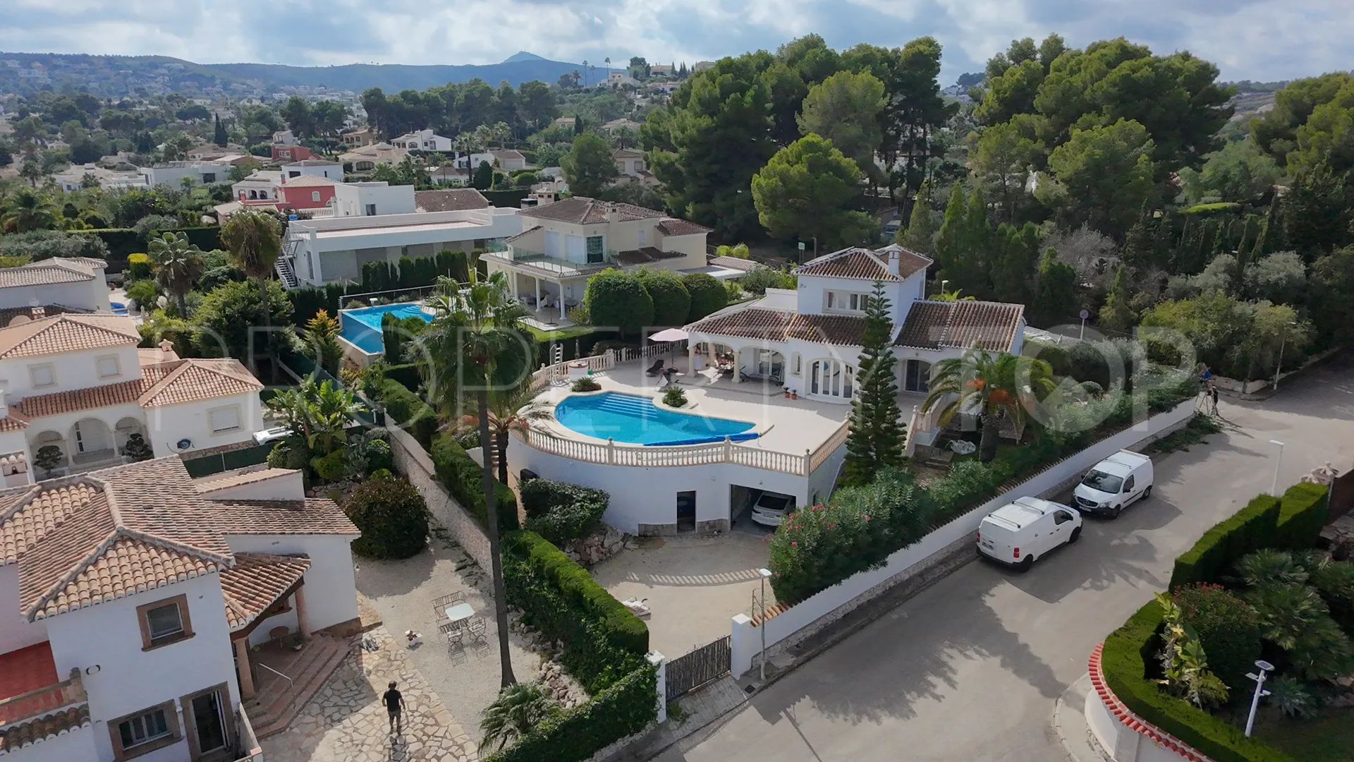 Buy villa with 3 bedrooms in Jávea