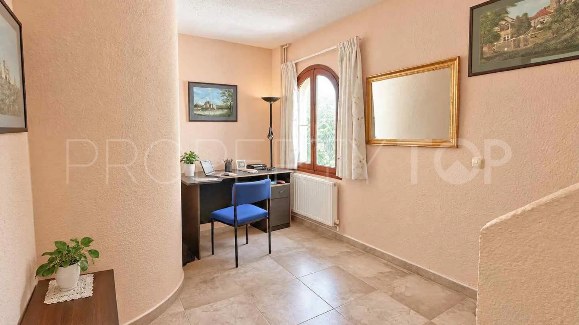 Villa en venta en Rafalet