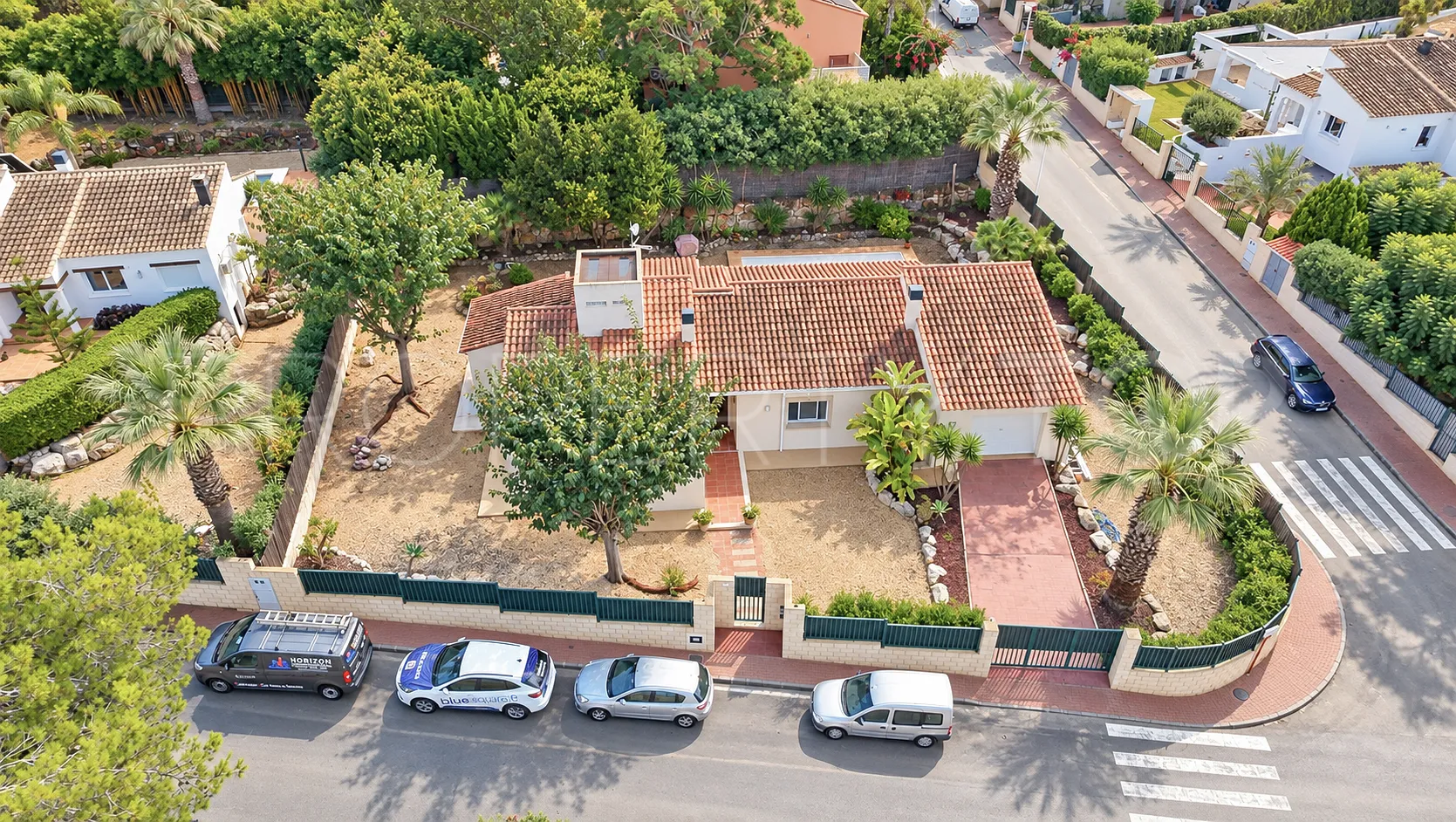 Buy villa in Jávea with 3 bedrooms