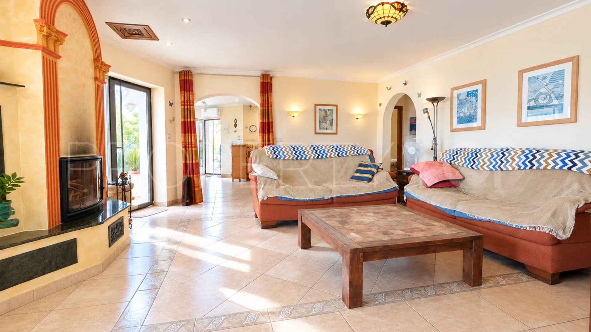 Villa for sale in Pego