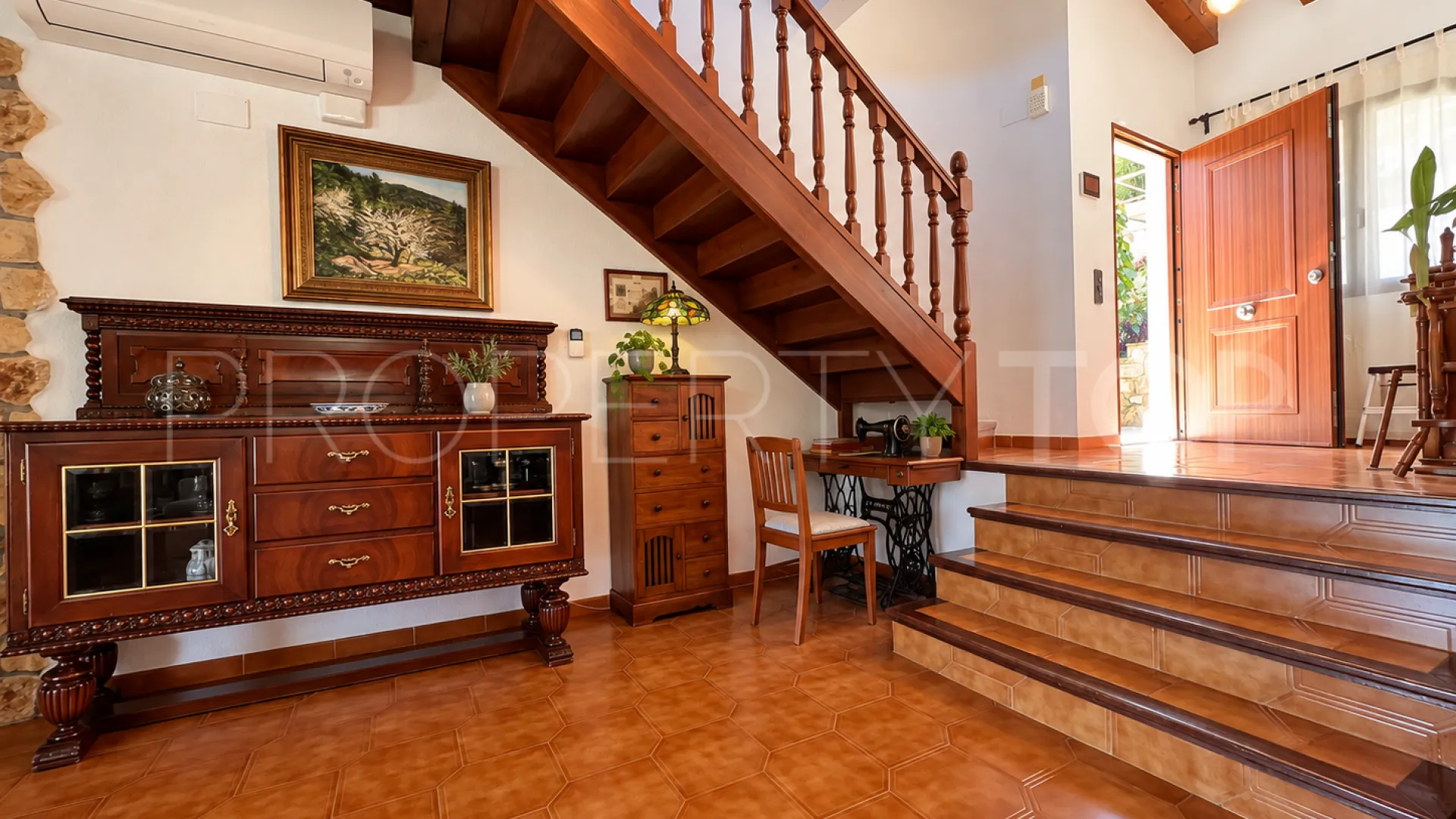 Villa en venta de 4 dormitorios en Beniarjo