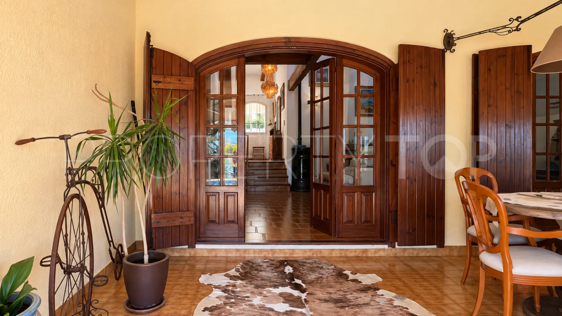 Villa en venta de 4 dormitorios en Beniarjo