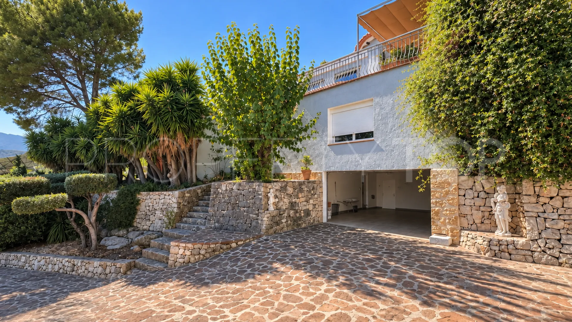 Villa en venta de 4 dormitorios en Beniarjo