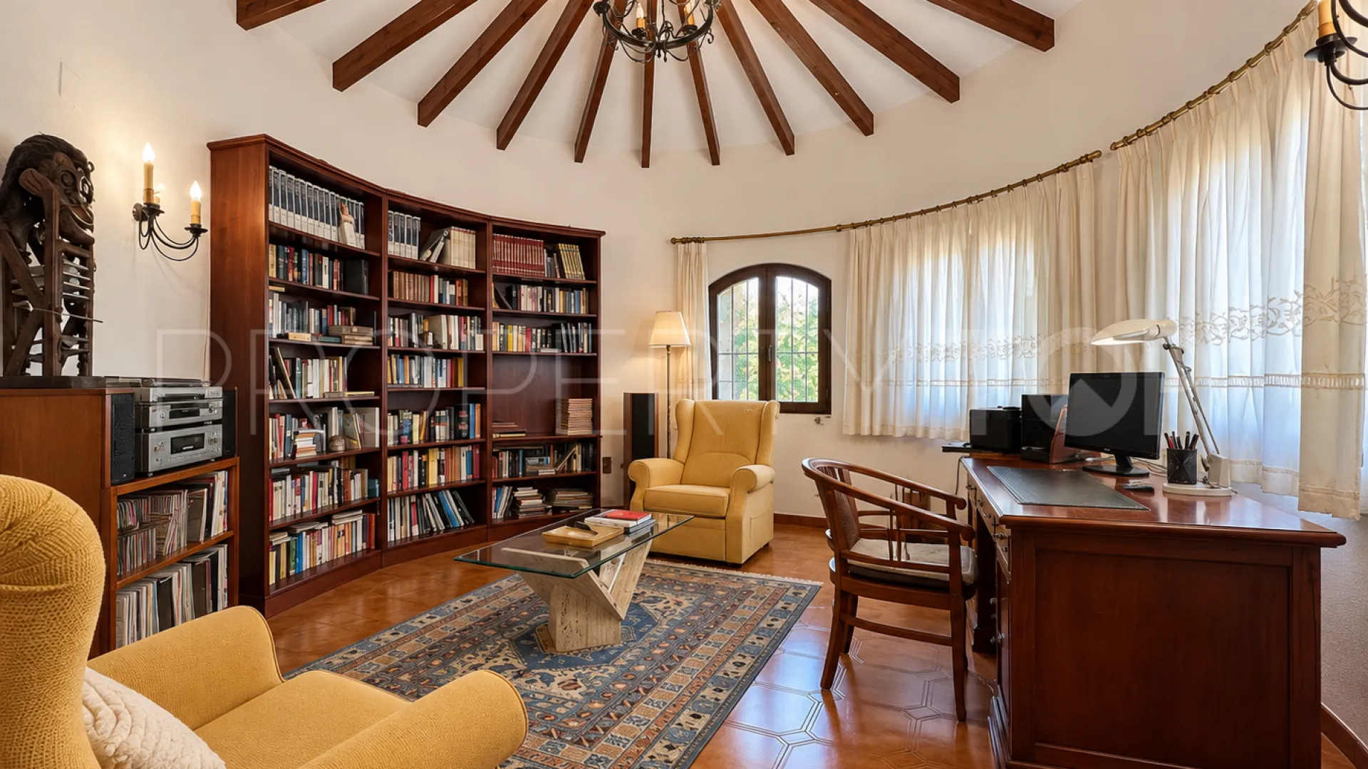 Villa en venta de 4 dormitorios en Beniarjo