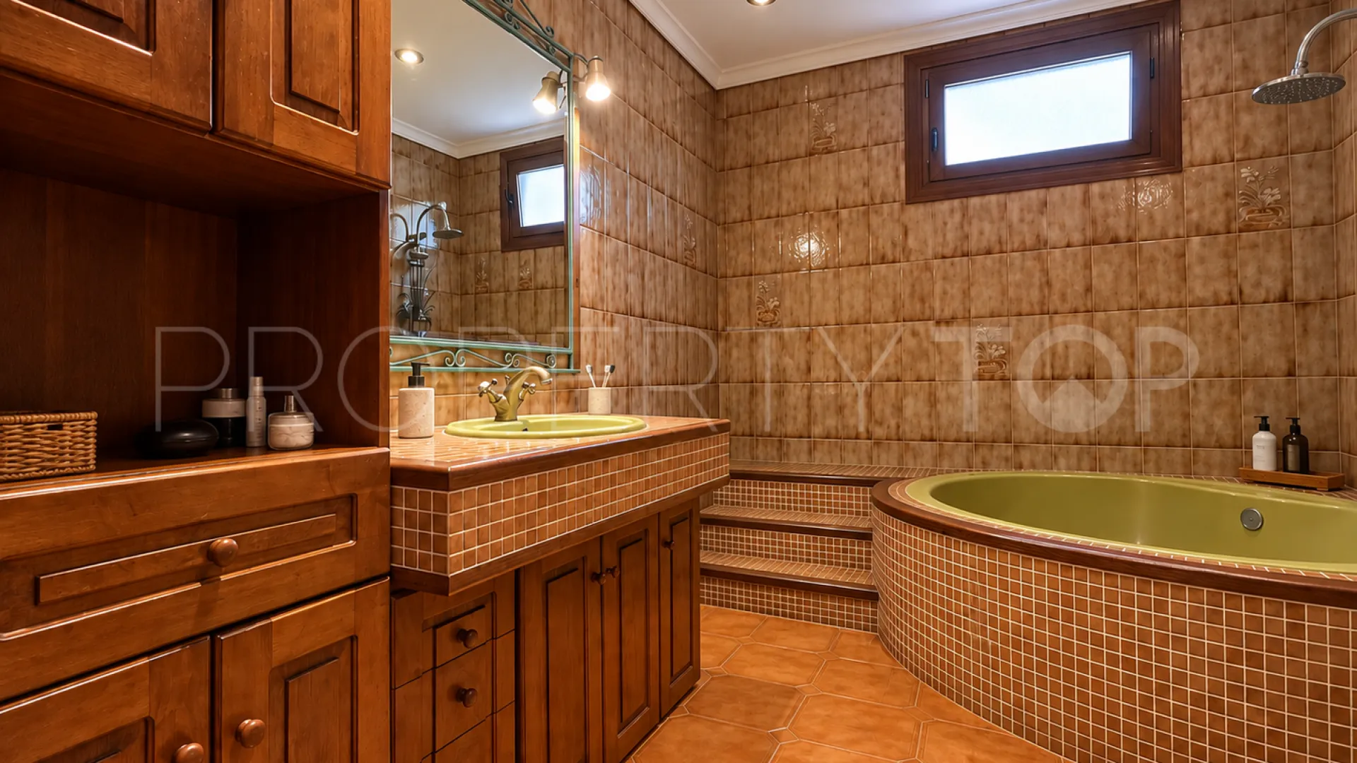 Villa en venta de 4 dormitorios en Beniarjo