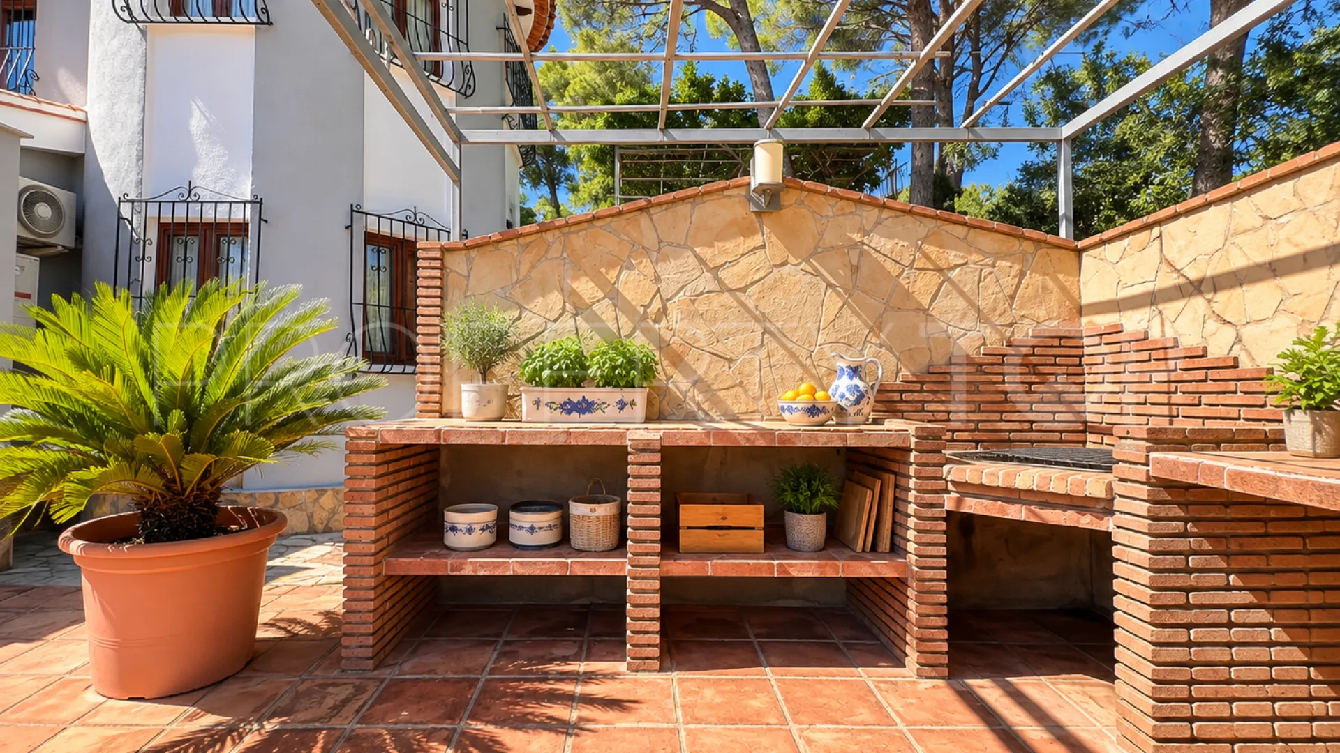 Villa en venta de 4 dormitorios en Beniarjo