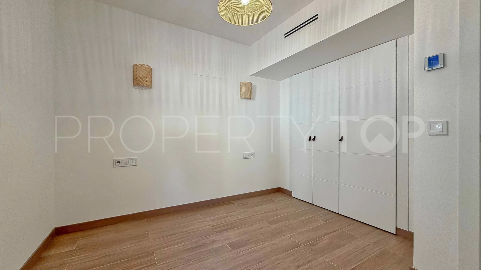 Villa with 6 bedrooms for sale in Jávea
