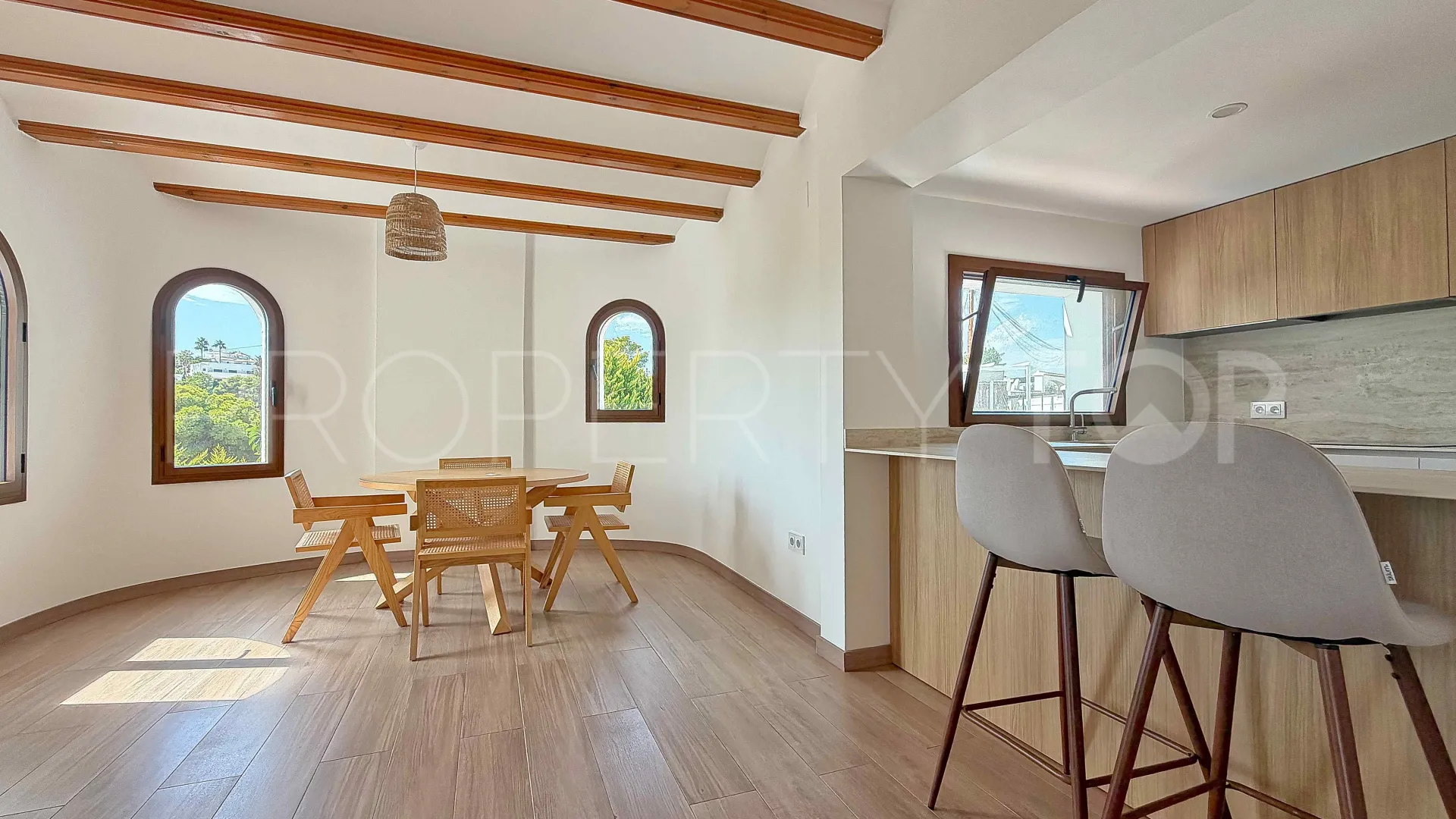 Villa with 6 bedrooms for sale in Jávea