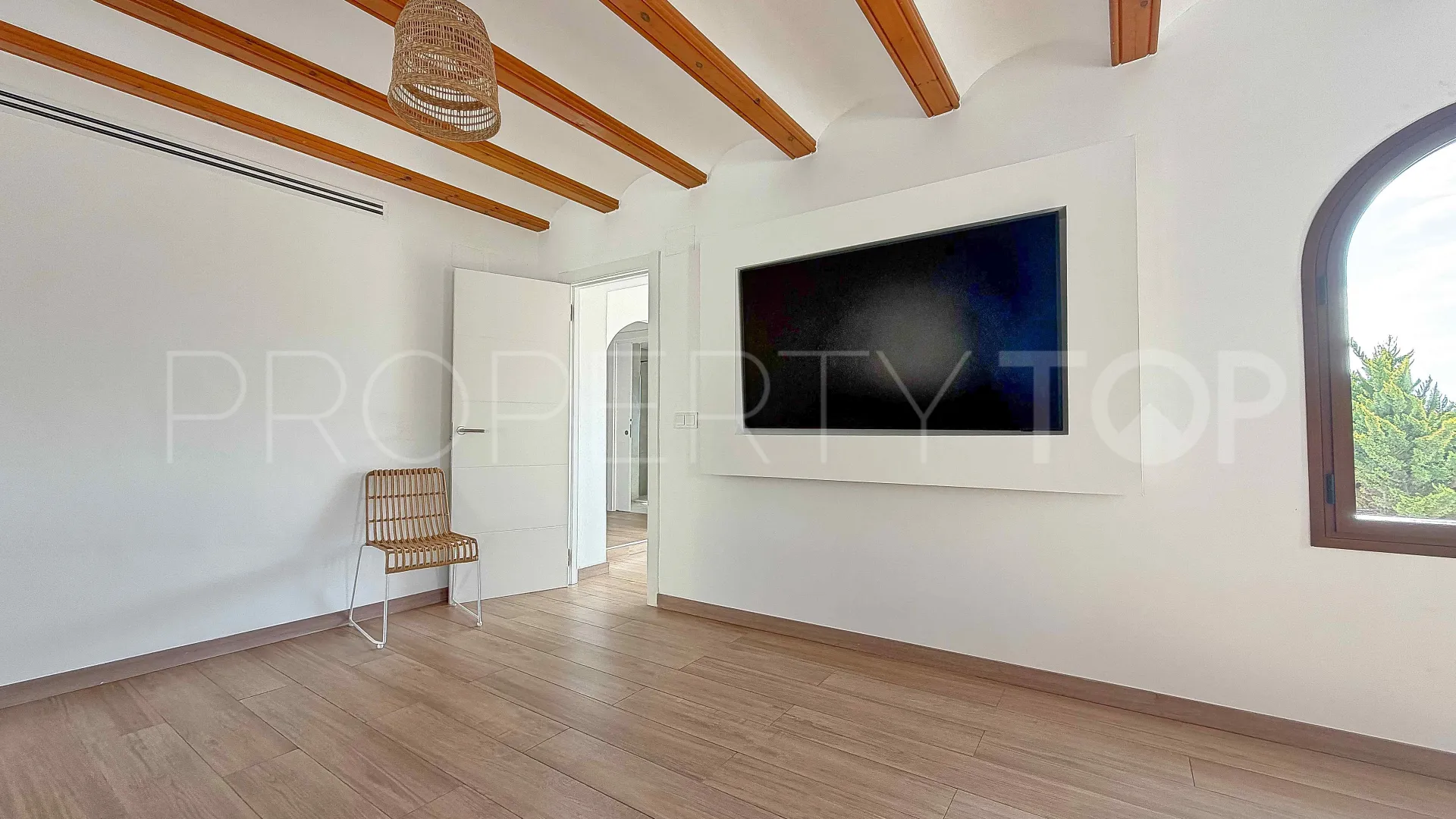 Villa with 6 bedrooms for sale in Jávea