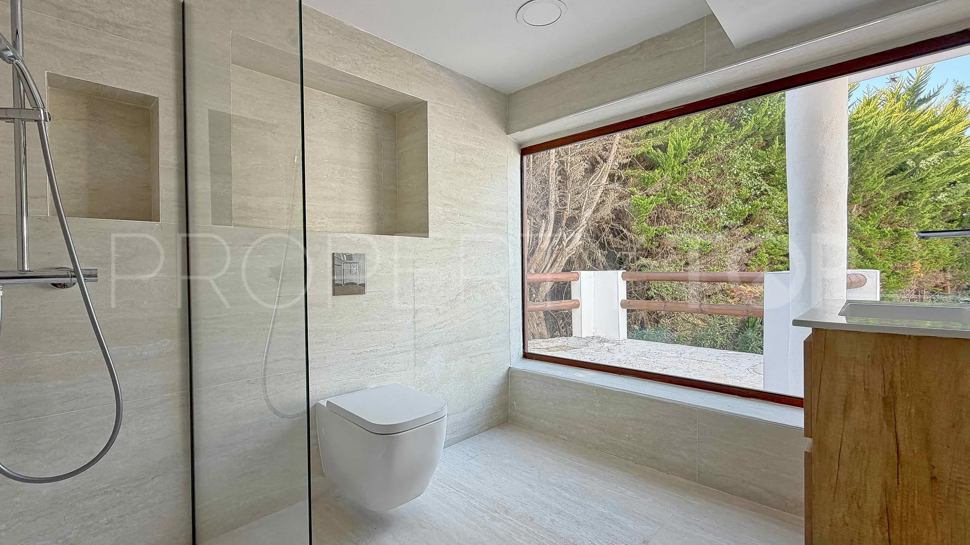 Villa with 6 bedrooms for sale in Jávea