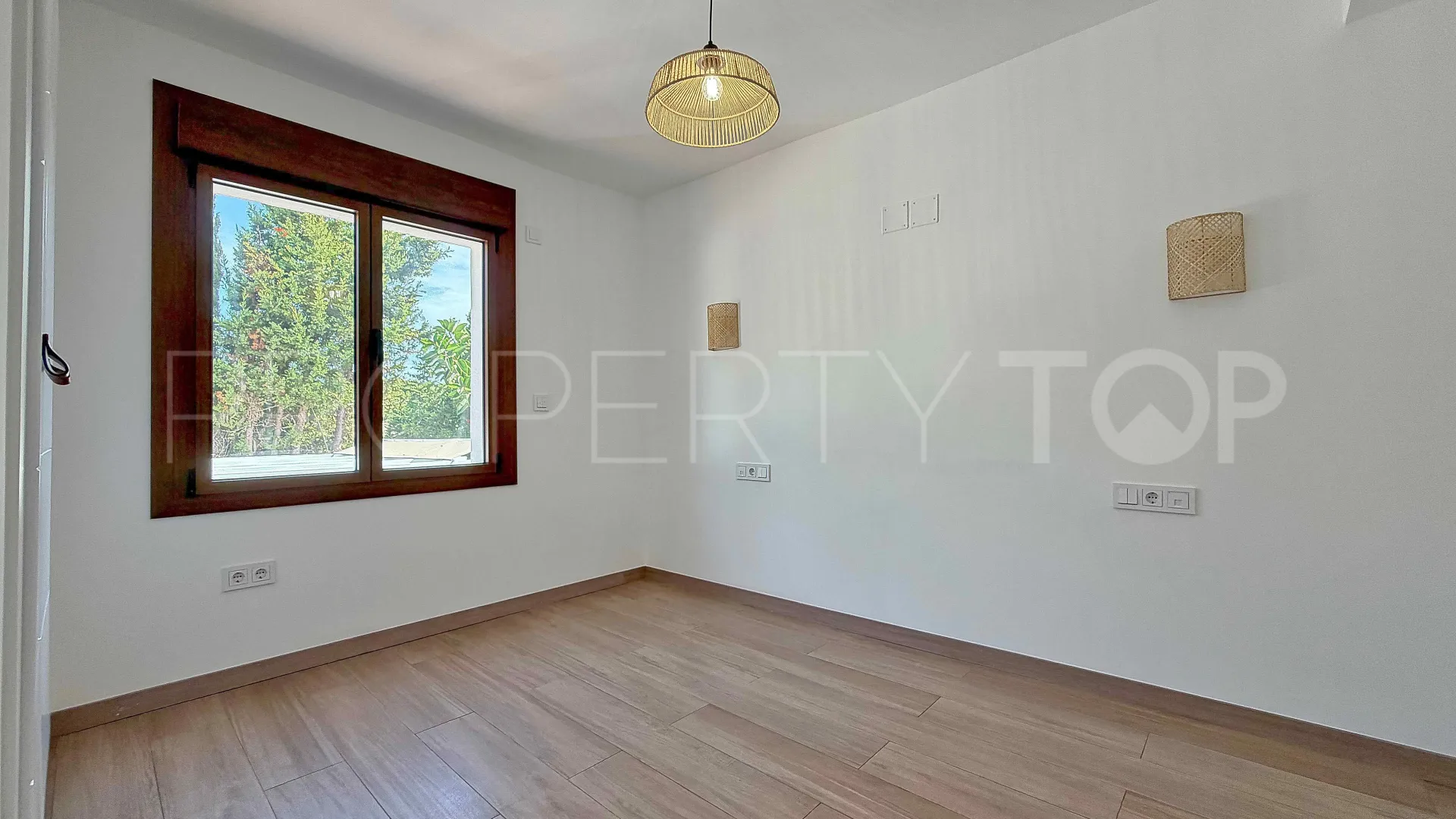 Villa with 6 bedrooms for sale in Jávea