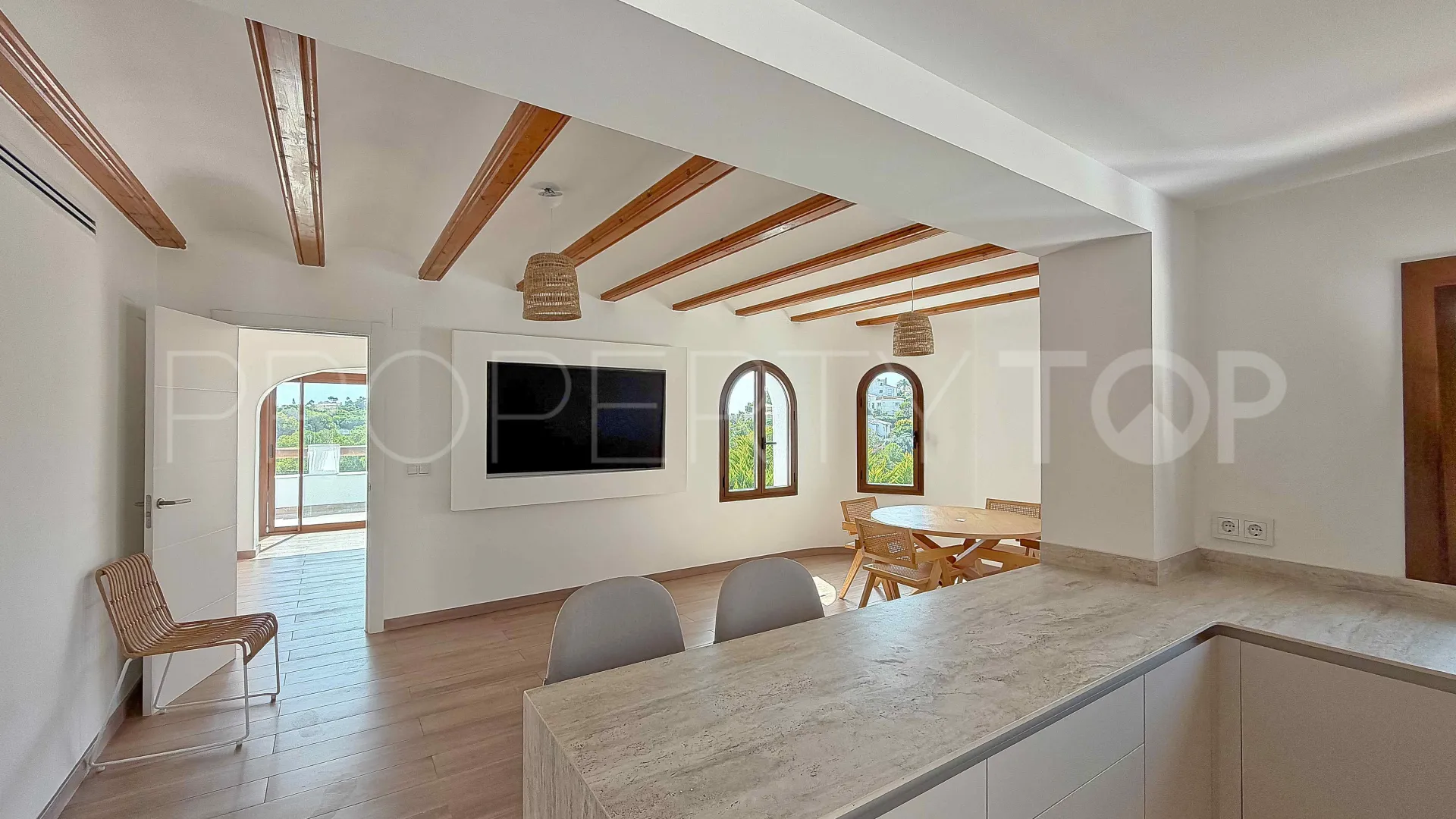 Villa with 6 bedrooms for sale in Jávea