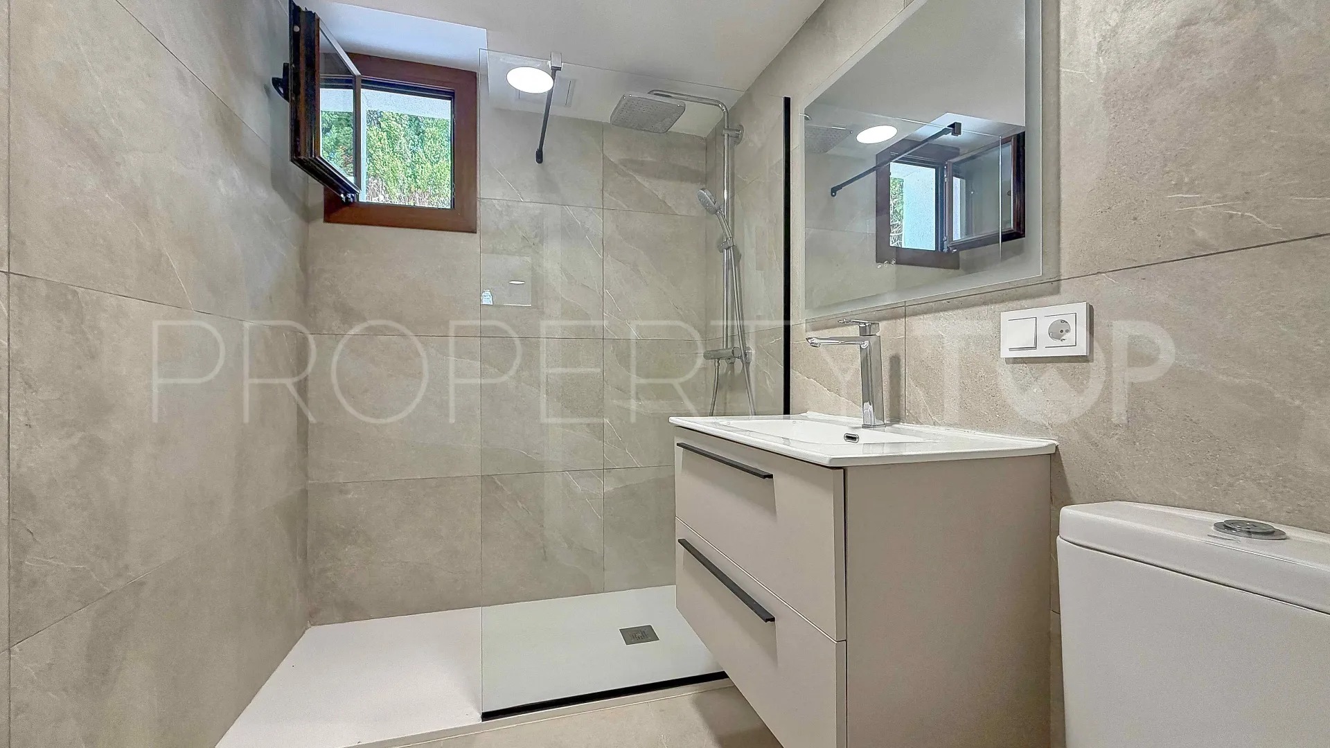 Villa with 6 bedrooms for sale in Jávea