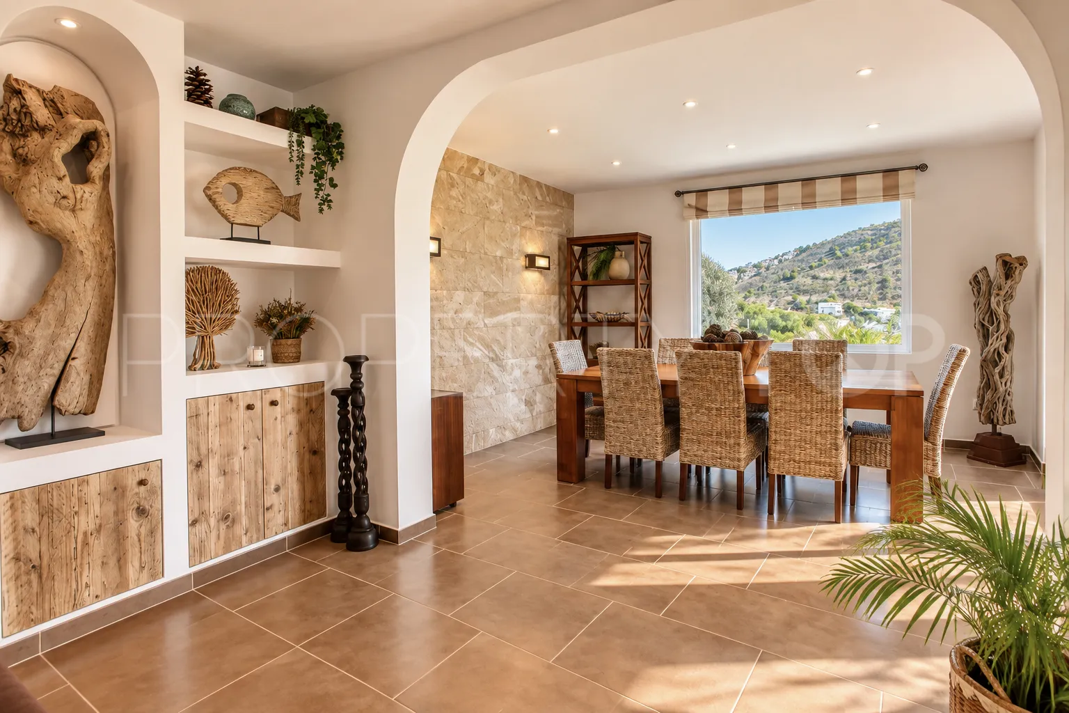 Se vende villa con 5 dormitorios en Moraira