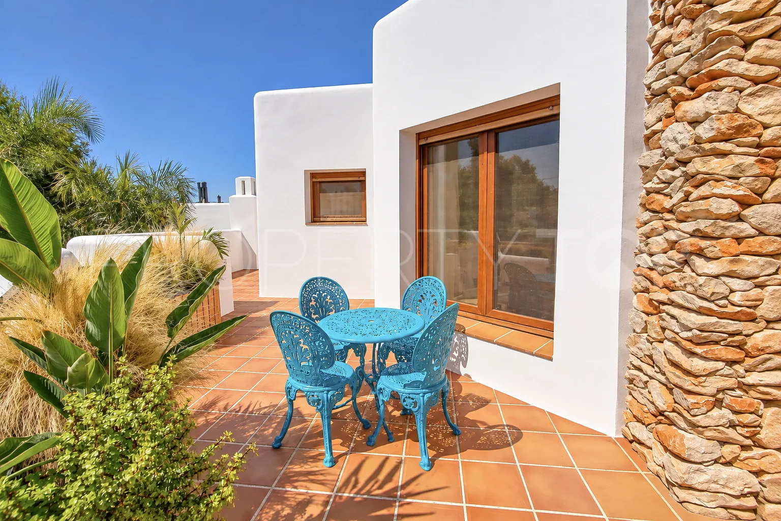 Se vende villa con 5 dormitorios en Moraira
