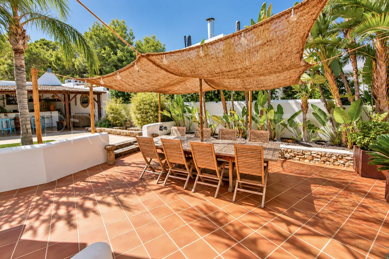 Se vende villa con 5 dormitorios en Moraira
