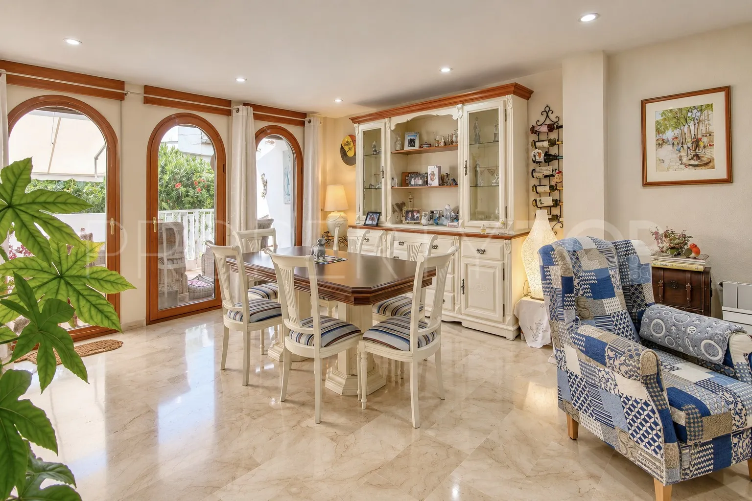 Se vende apartamento planta baja en Avda. Augusta