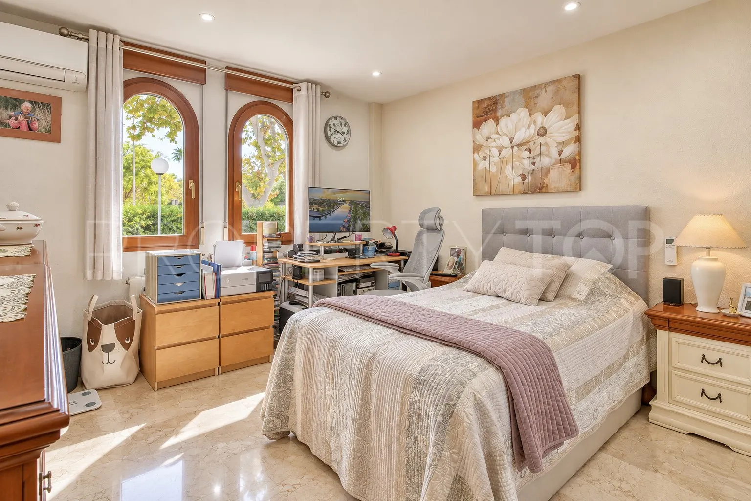 Se vende apartamento planta baja en Avda. Augusta