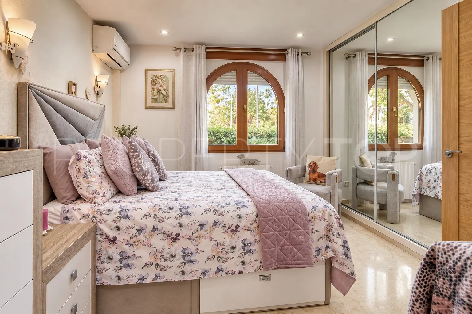 Se vende apartamento planta baja en Avda. Augusta