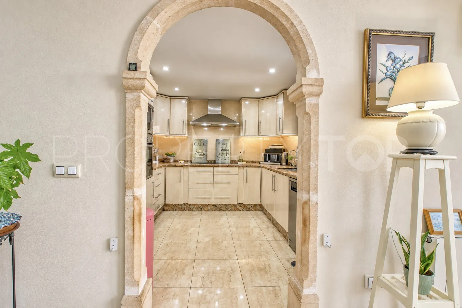 Se vende apartamento planta baja en Avda. Augusta