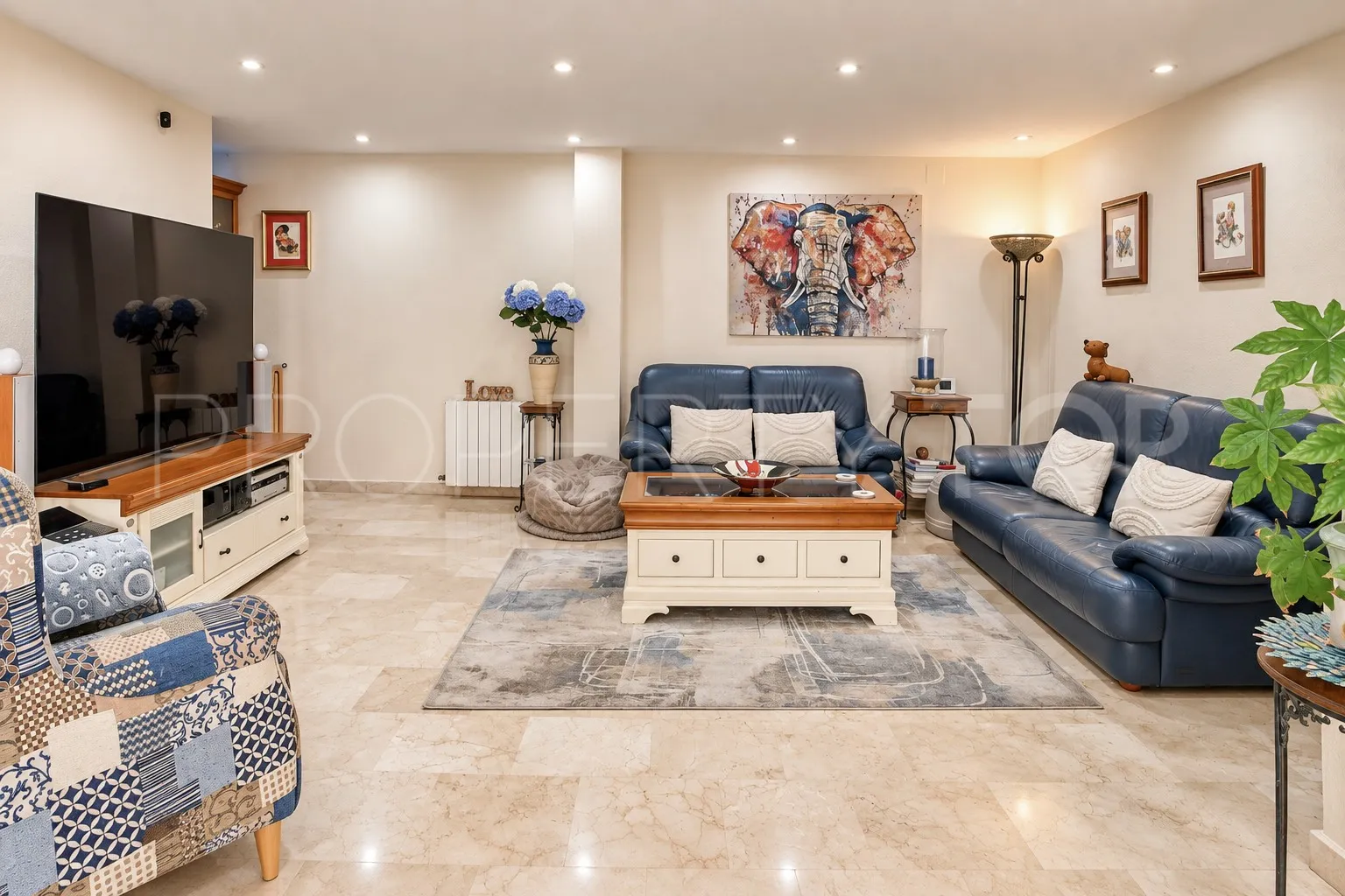 Se vende apartamento planta baja en Avda. Augusta