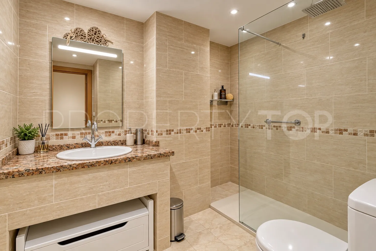 Se vende apartamento planta baja en Avda. Augusta