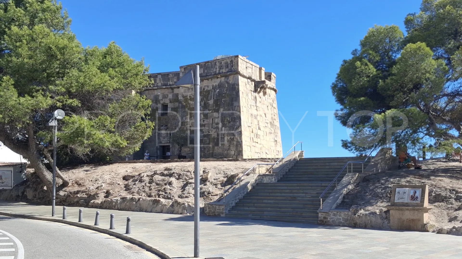 Apartamento con 2 dormitorios en venta en Moraira