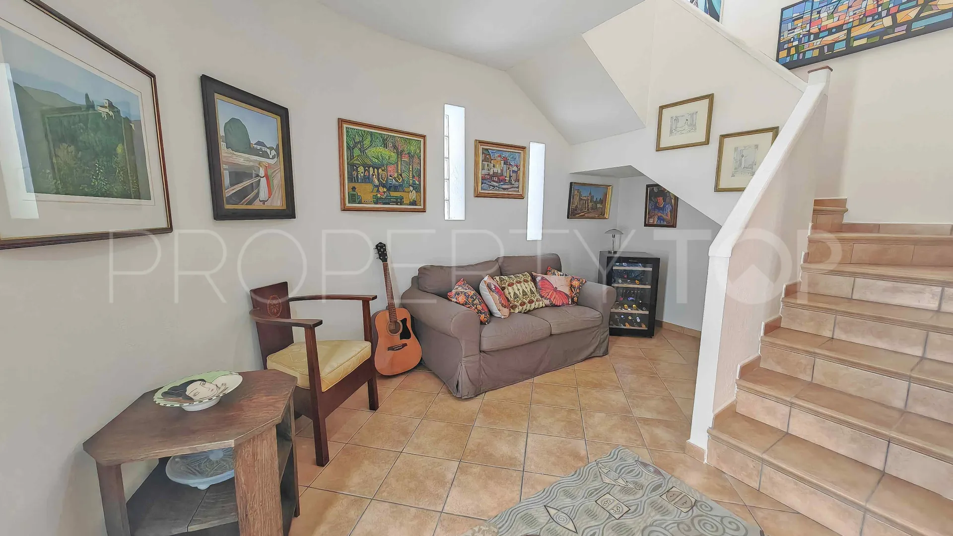 Comprar villa en Orba