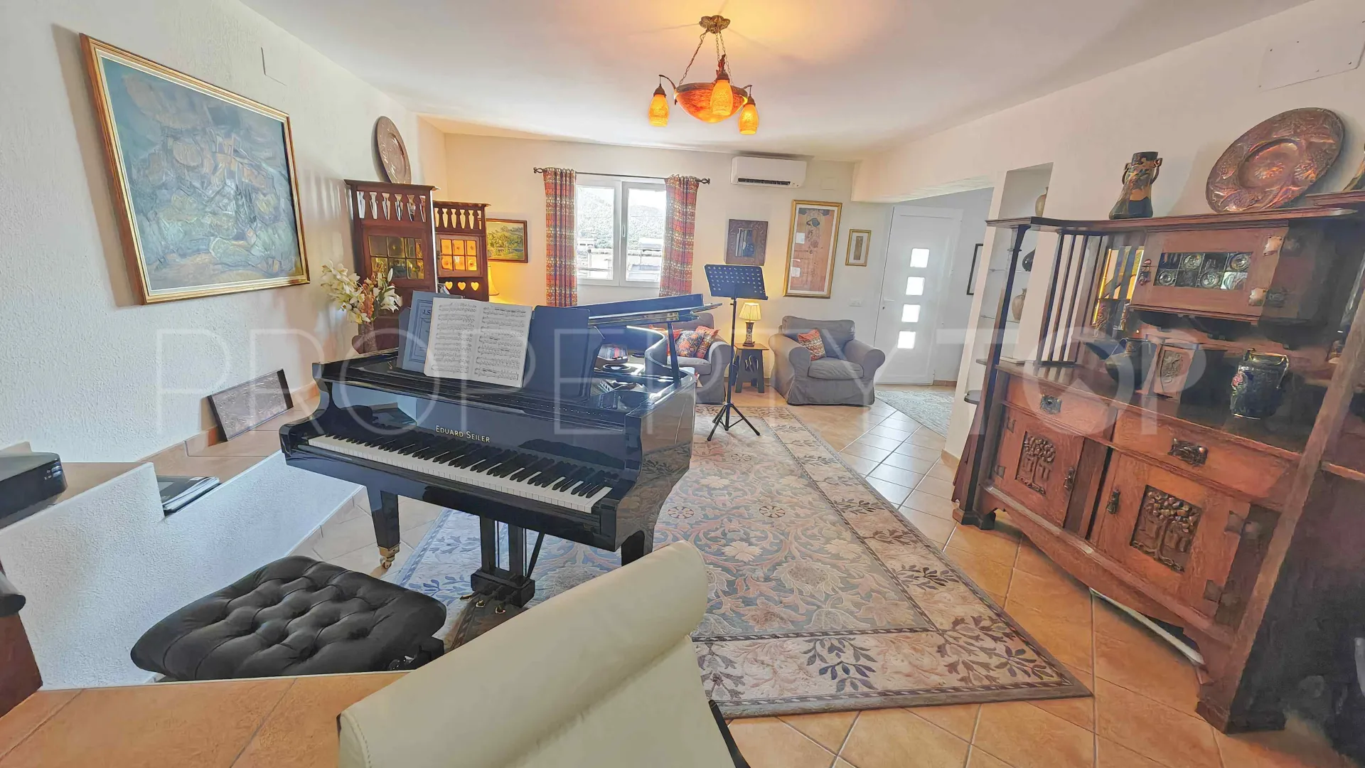 Comprar villa en Orba
