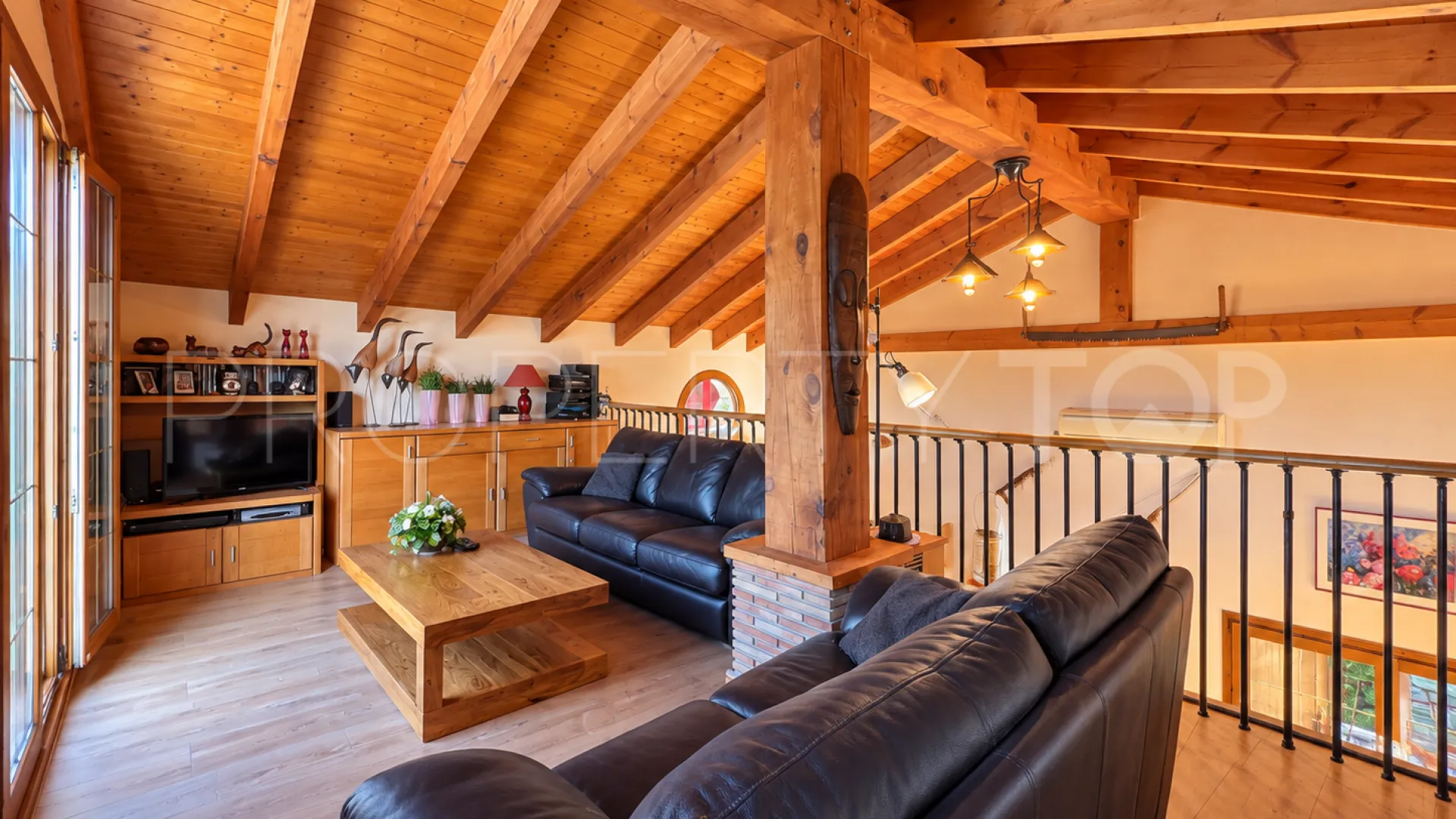 Villa for sale in Oliva