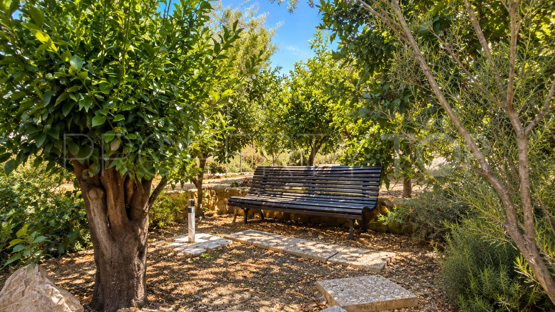 Villa for sale in Oliva