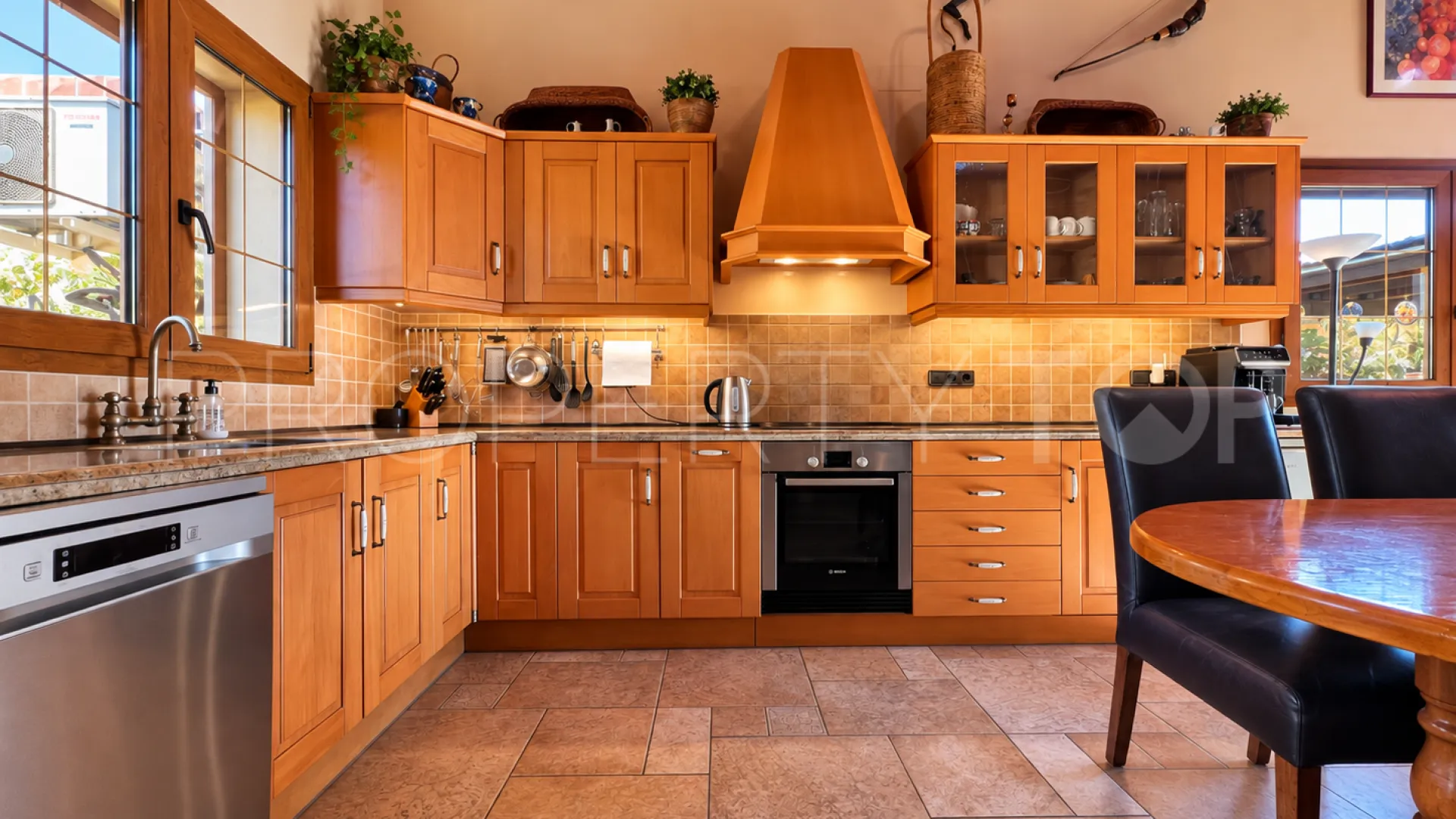 Villa for sale in Oliva