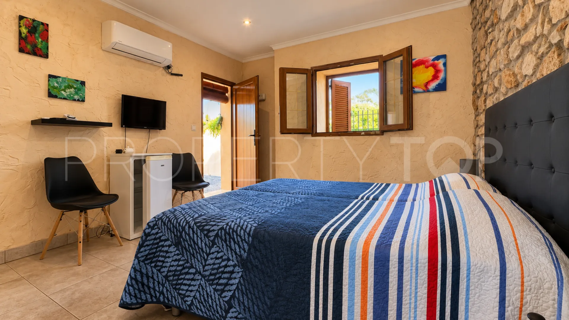 Villa for sale in Oliva