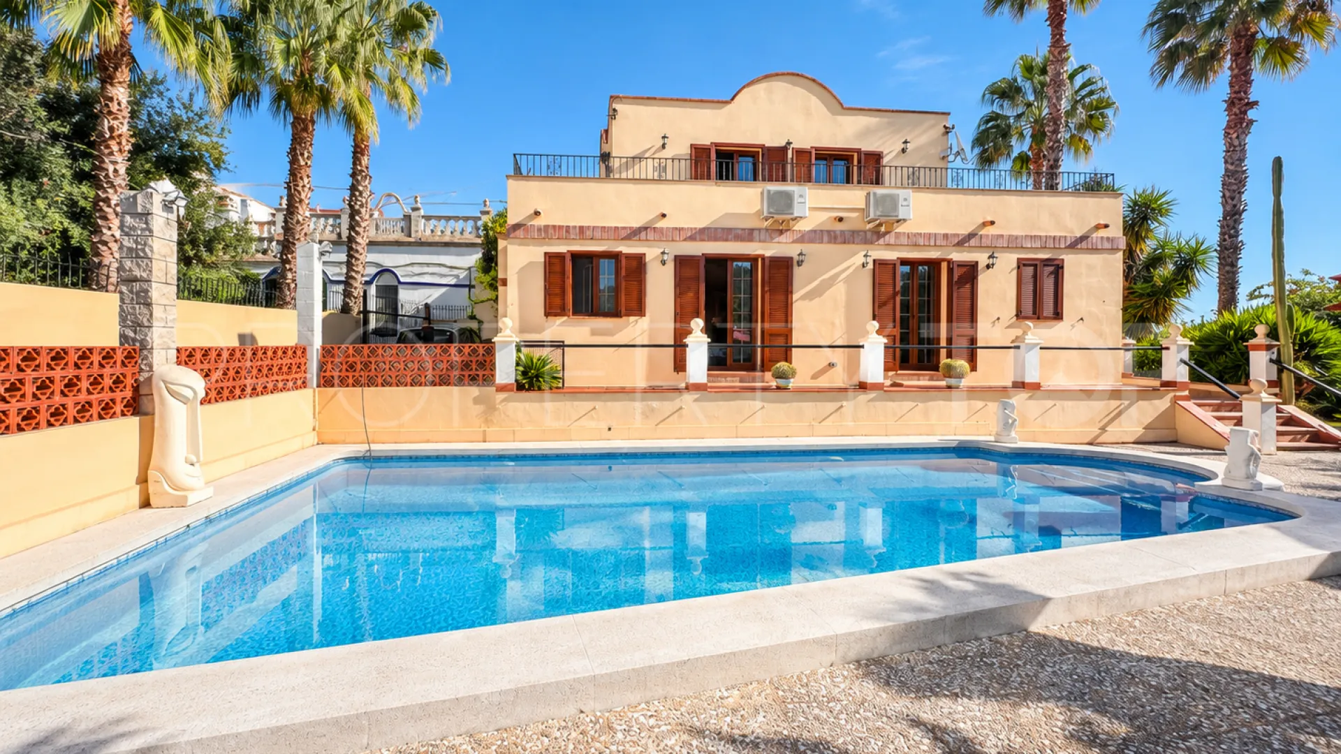 Villa for sale in Oliva