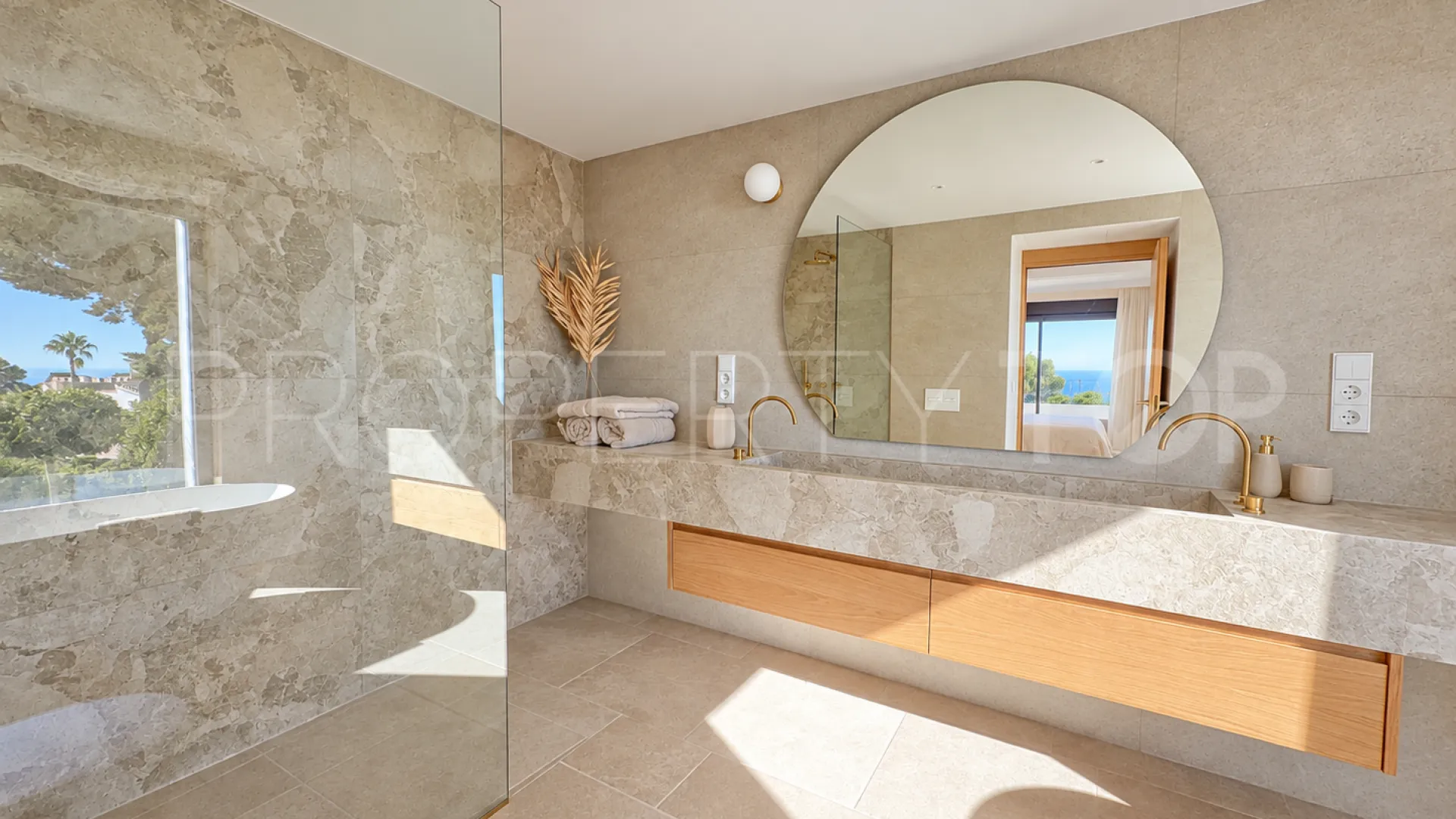 Comprar villa en Jávea de 4 dormitorios