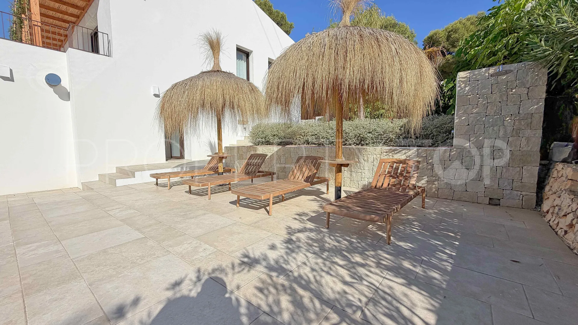 Comprar villa en Jávea de 4 dormitorios