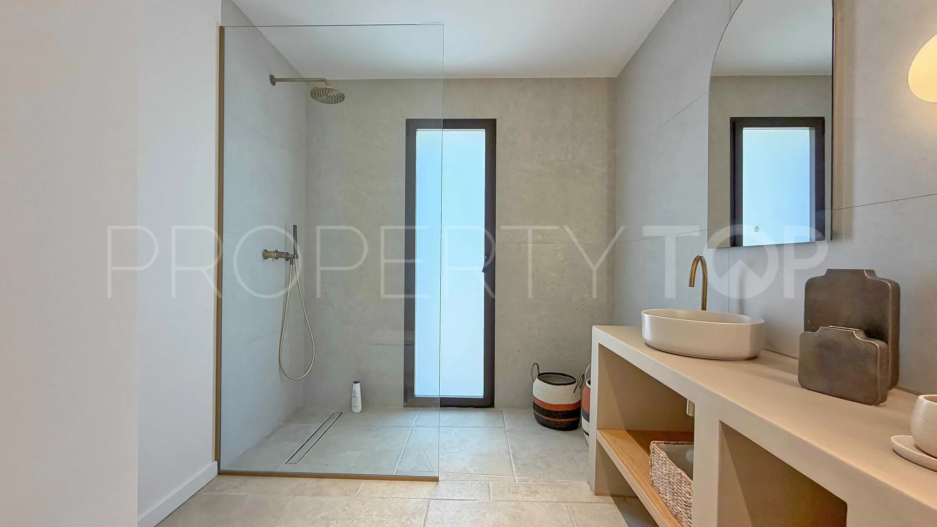 Comprar villa en Jávea de 4 dormitorios